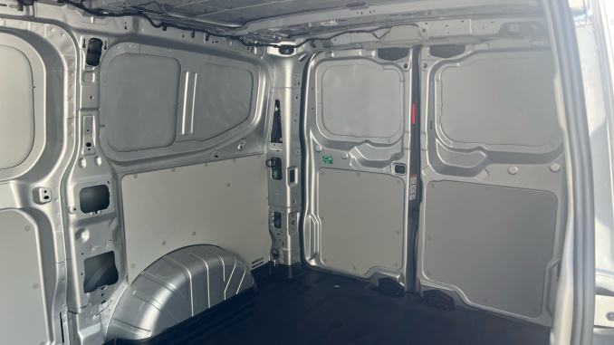 Ford Transit Custom 280 L1 Diesel Fwd 2.0 EcoBlue 136ps H1 Van Limited - Image 16